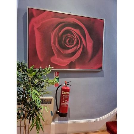 F101-First Floor Flat Fits 3 Near Hyde Park Διαμέρισμα Λονδίνο Εξωτερικό φωτογραφία